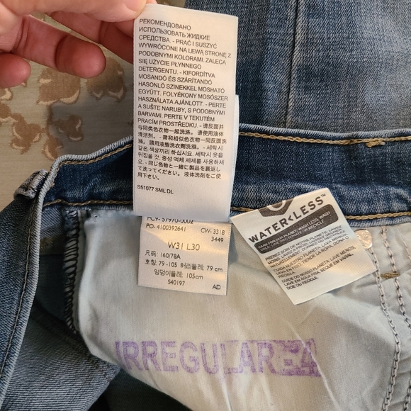 Levi's Curvy Bootcut Mid Rise Blue Jeans Women's Size 31 / 12 Short - Picture 10 of 14